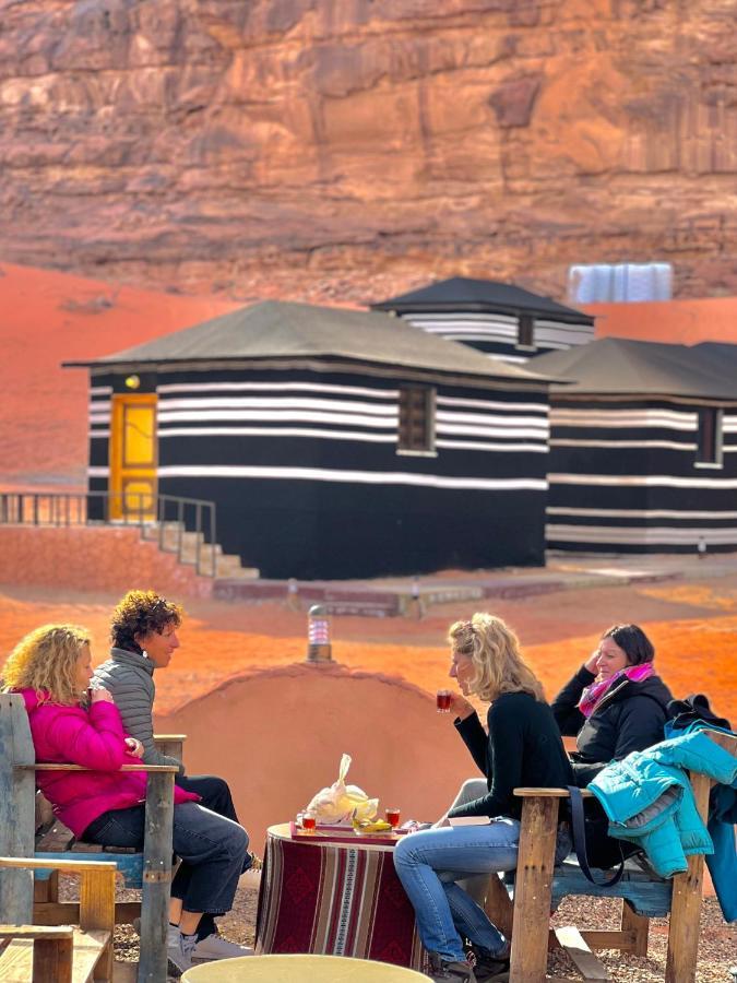 WADl RUM GUEST CAMP Wadi Rum Eksteriør billede