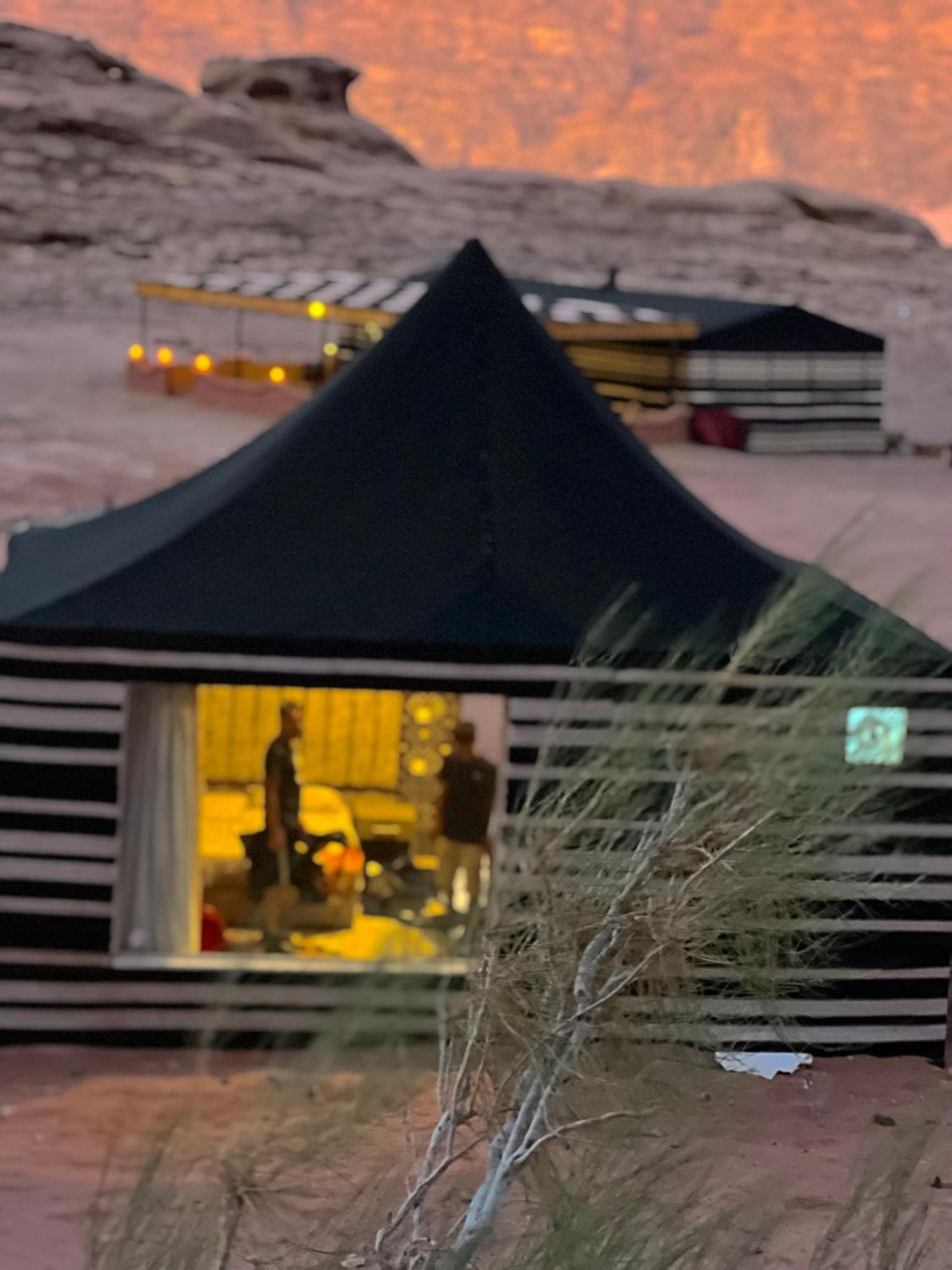 WADl RUM GUEST CAMP Wadi Rum Eksteriør billede